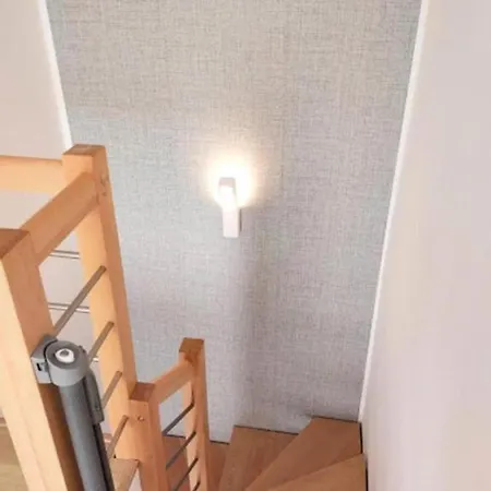 Blekit Przy Jastrzebiej * Mieroszyno